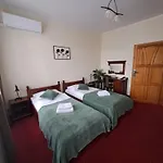 Aslan Hotel